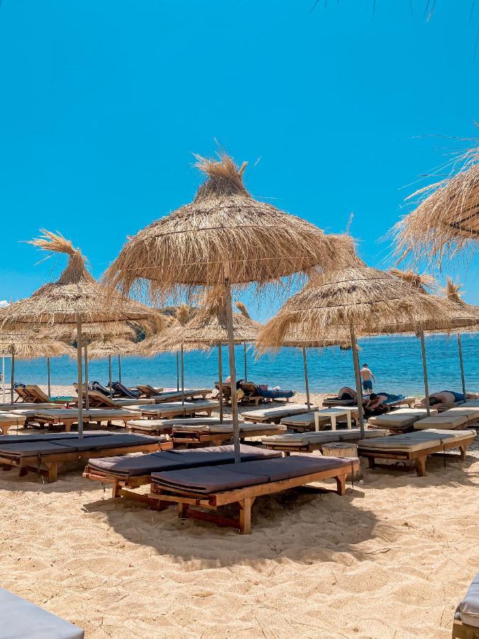 Aljur Hotel Himare Luaran gambar